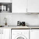 Elegant Studio Quartier Montmartre