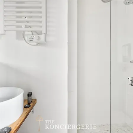 Apartment Elegant Quartier Montmartre